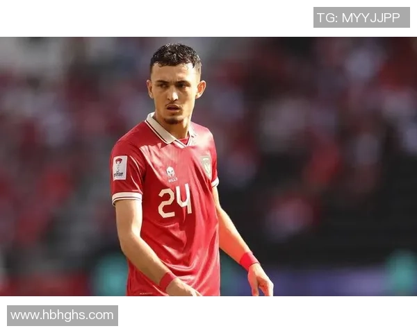 《足球星视界：聚焦全球足球新星崛起与未来潜力的精彩解析》