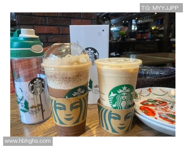 世界杯足球赛事与星巴克联名咖啡杯限量版展现全球热情与激情碰撞 世界杯足球赛事与星巴克联名咖啡杯限量版展现全球热情与激情碰撞