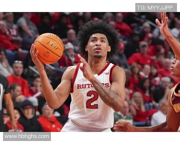 世界足坛后卫球星英文名解析与实力对比分析 世界足坛后卫球星英文名解析与实力对比分析