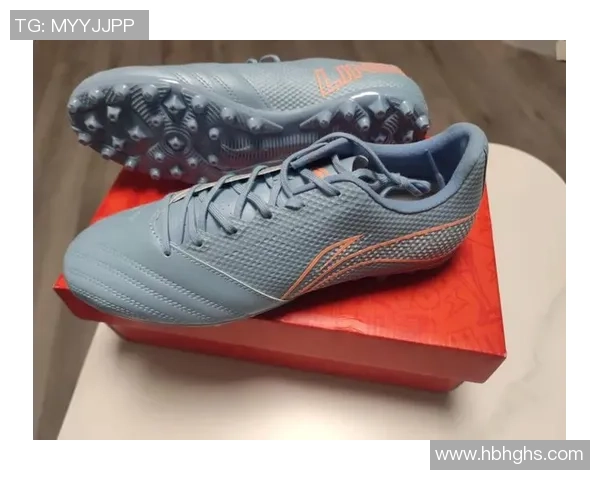 李宁球星系列足球鞋全新发布 打造专属定制脚感与性能提升 李宁球星系列足球鞋全新发布 打造专属定制脚感与性能提升