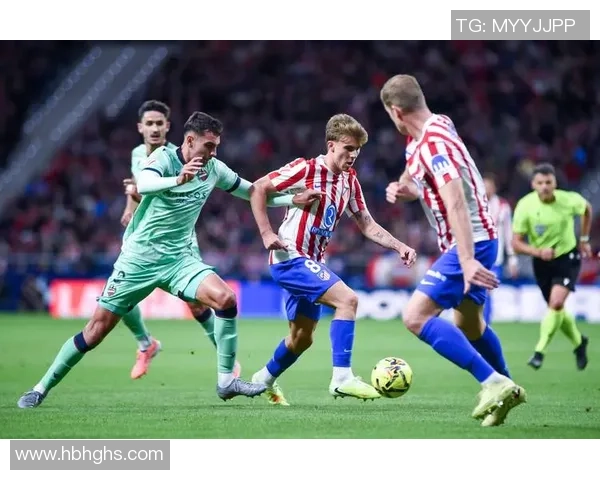 足球明星与球鞋的完美搭配探索：如何选择适合自己的战靴提升竞技表现